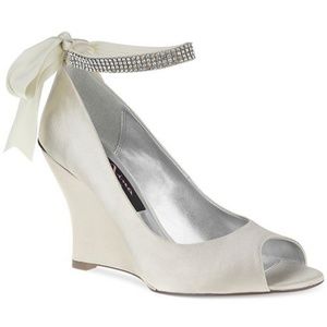 Nina Emma crystal strap ivory wedge 8.5